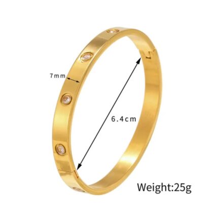 Elegant Catar Bangle – Traditional Grace with a Modern Touch